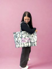 Limitovaná edice batikované tašky (NE)MÁM KAPACITU