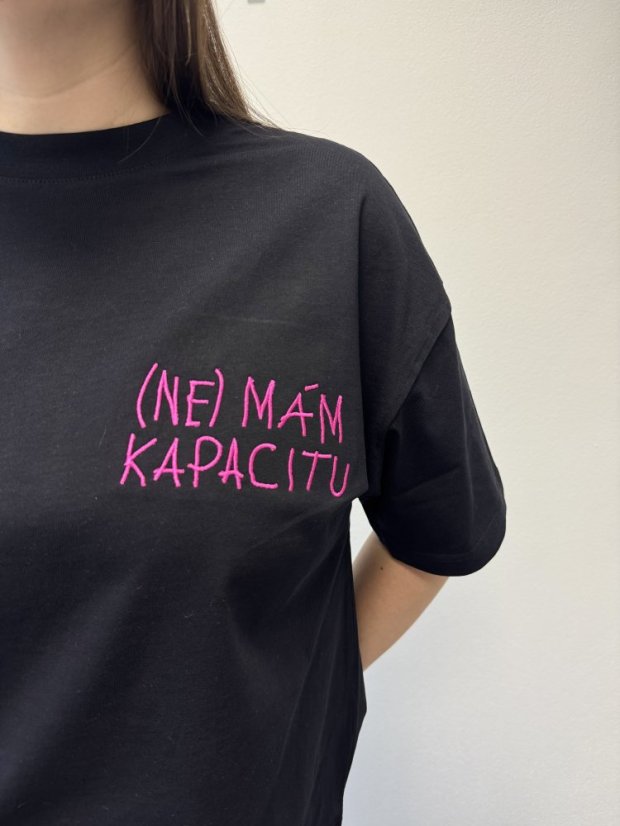 Dámské volnější tričko (NE)MÁM KAPACITU