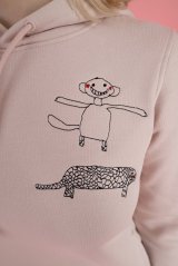 Dámská mikina s kapucí a výšivkou